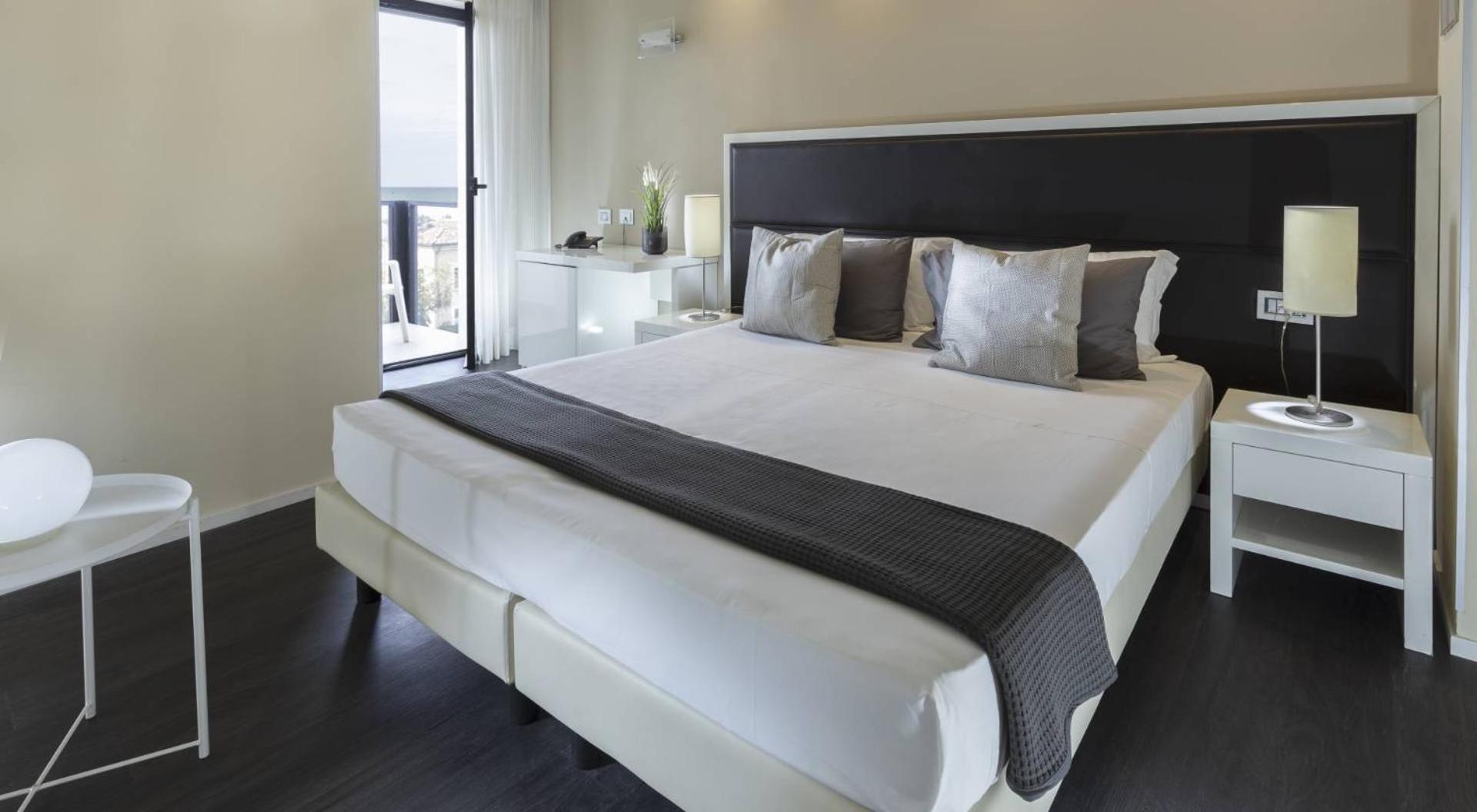 Hotel 2000 Riccione Ngoại thất bức ảnh