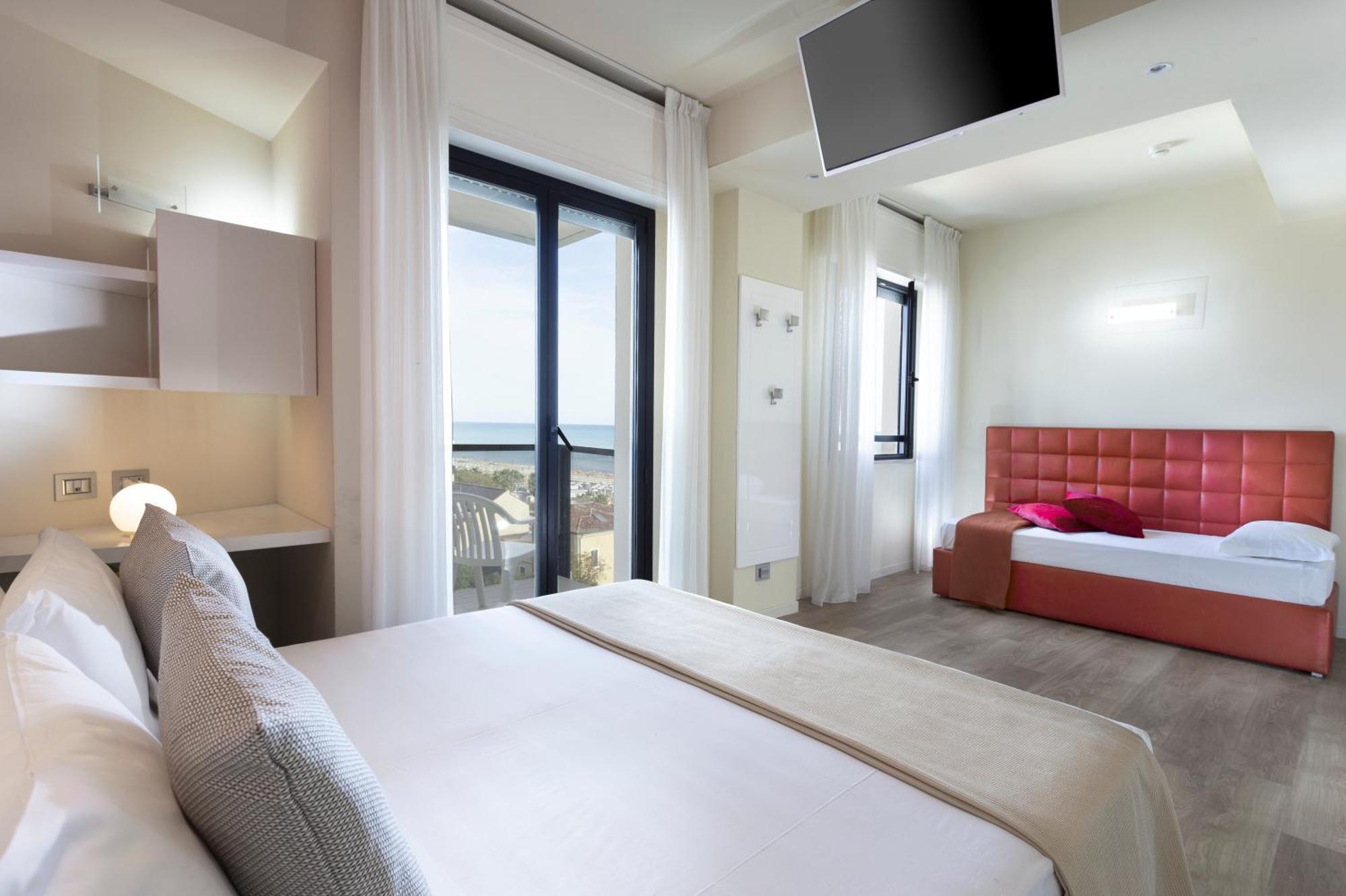 Hotel 2000 Riccione Ngoại thất bức ảnh