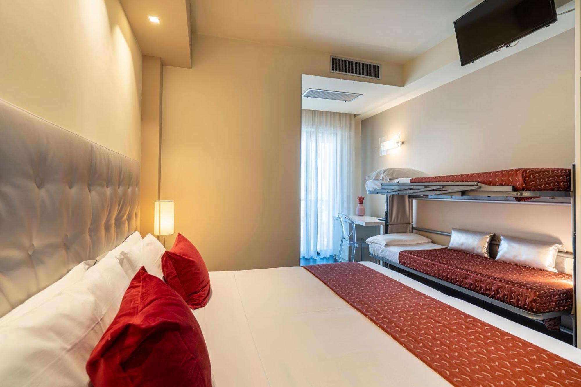 Hotel 2000 Riccione Ngoại thất bức ảnh