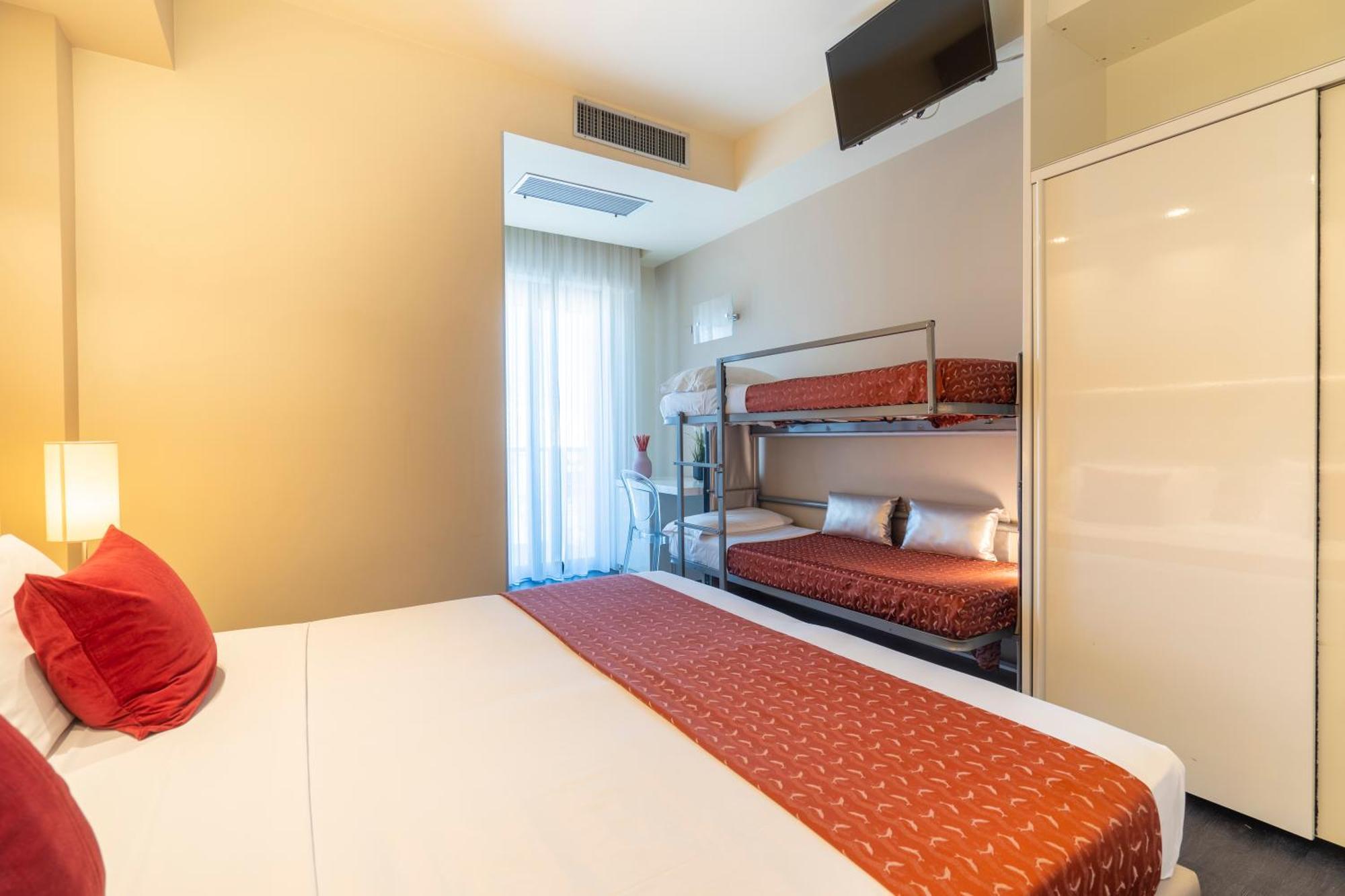 Hotel 2000 Riccione Ngoại thất bức ảnh
