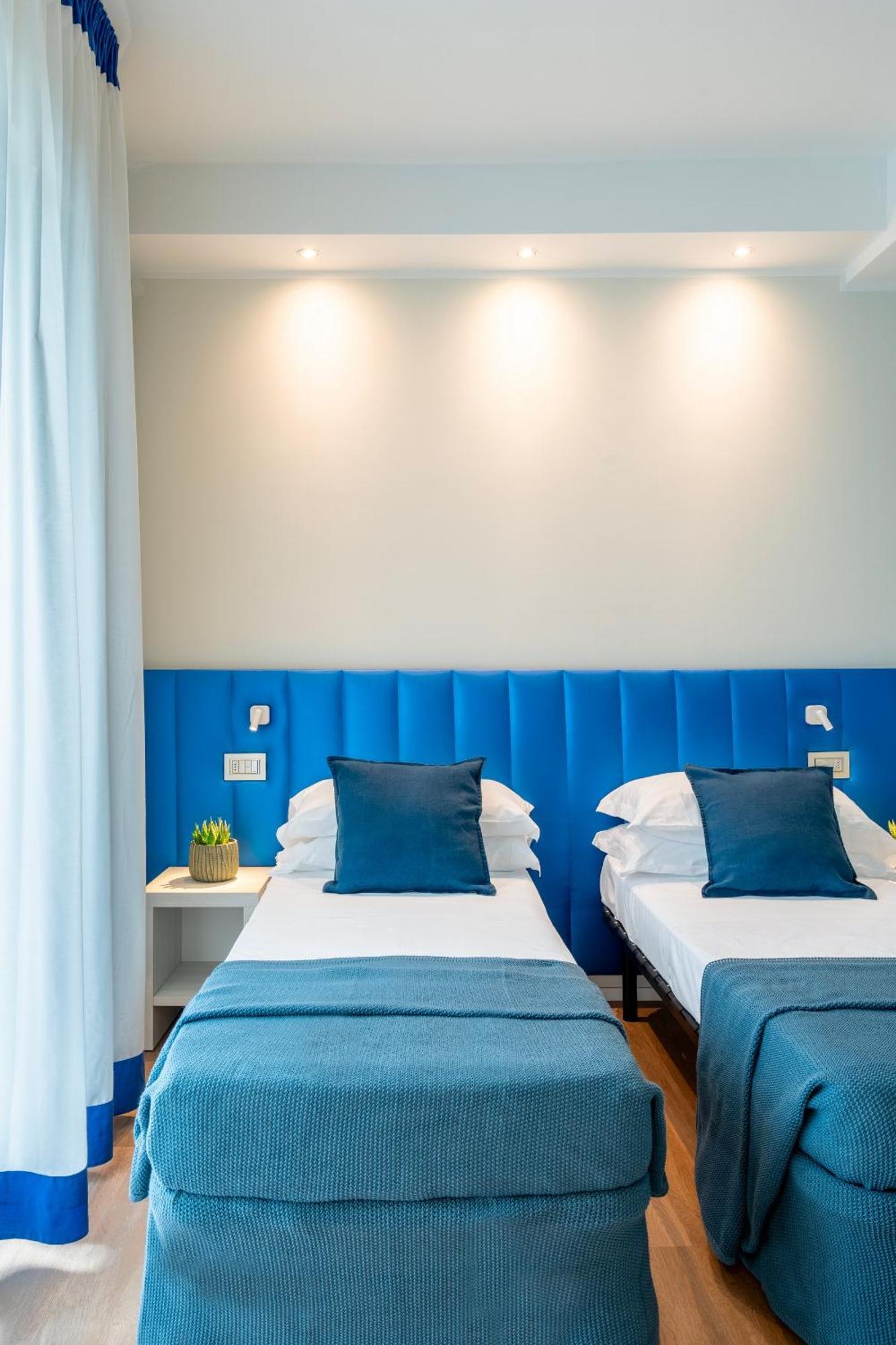Hotel 2000 Riccione Ngoại thất bức ảnh