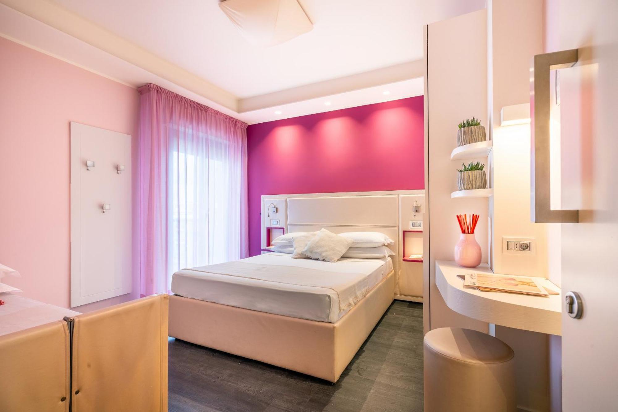 Hotel 2000 Riccione Ngoại thất bức ảnh
