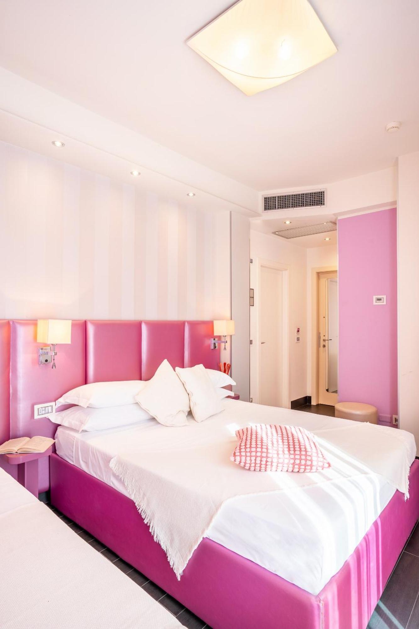 Hotel 2000 Riccione Ngoại thất bức ảnh