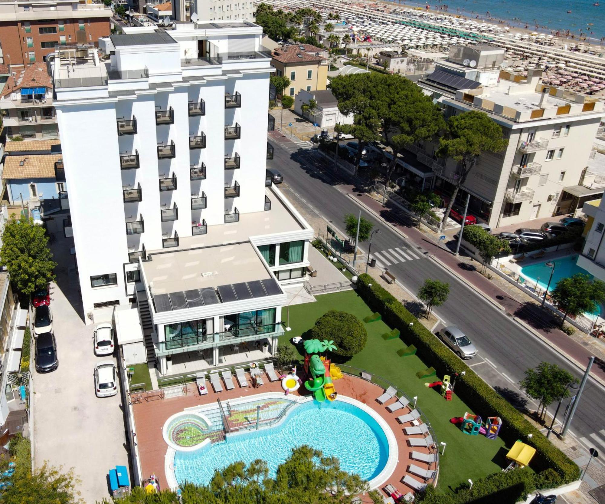 Hotel 2000 Riccione Ngoại thất bức ảnh